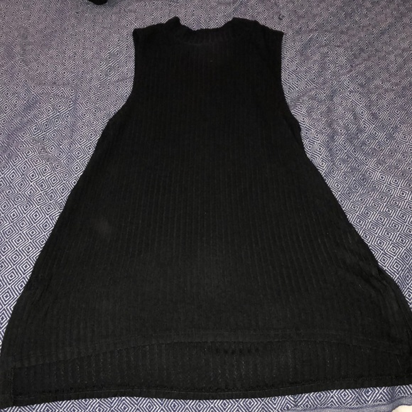 American eagle black turtle neck tank - Picture 1 of 2